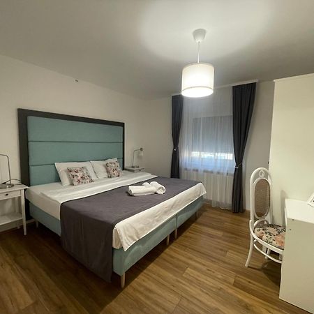 Deluxe Apartment Magnolia 2 Belgrado Esterno foto