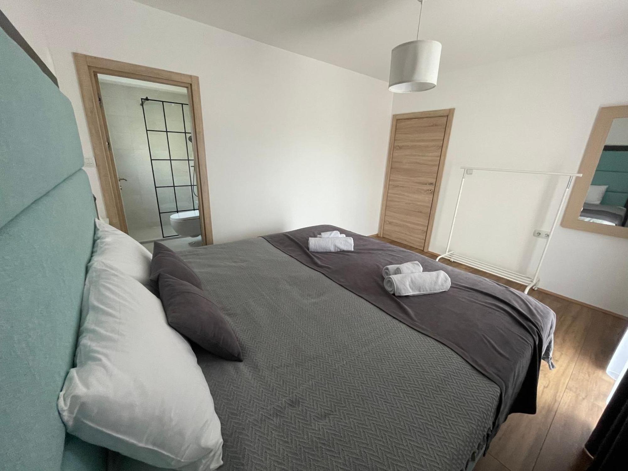 Deluxe Apartment Magnolia 2 Belgrado Esterno foto
